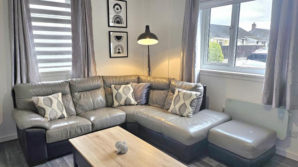 Cromarty Firth House | Contemporary Highland Cottage