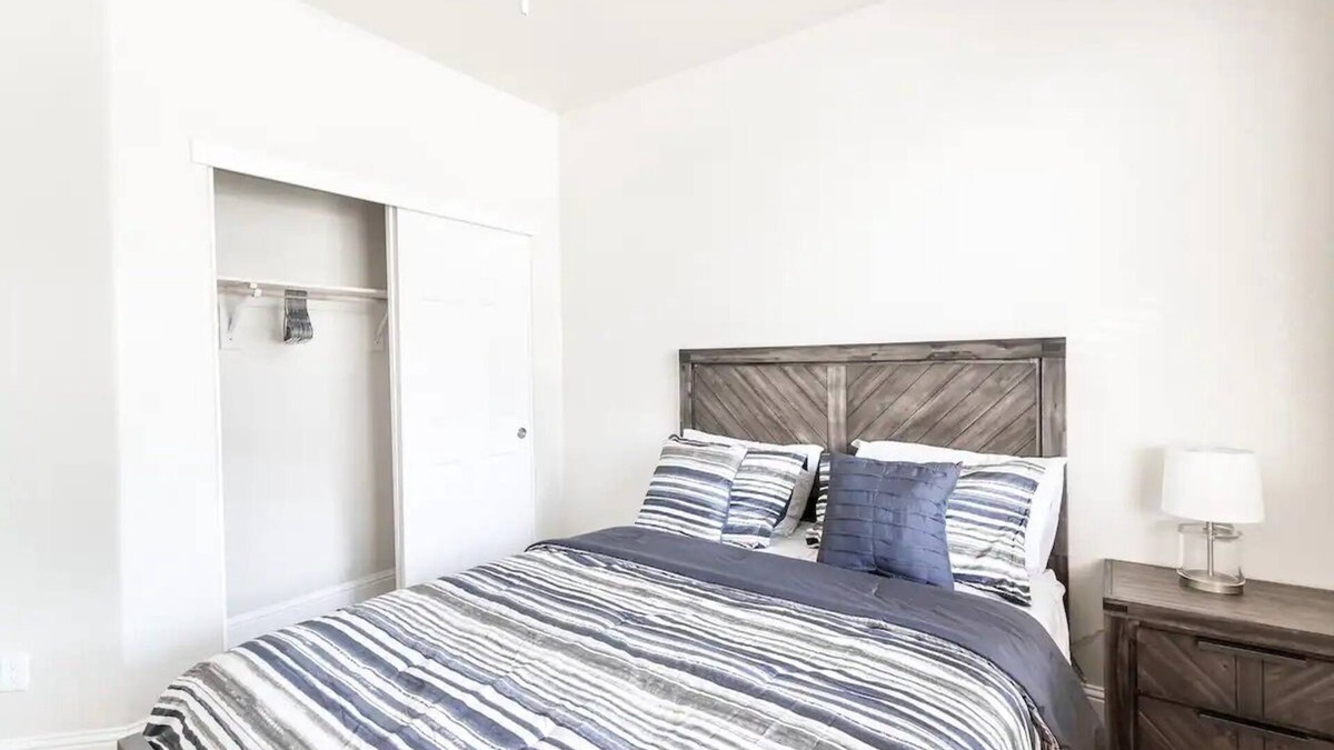 Elk Grove House | Contemporary house in a great location.