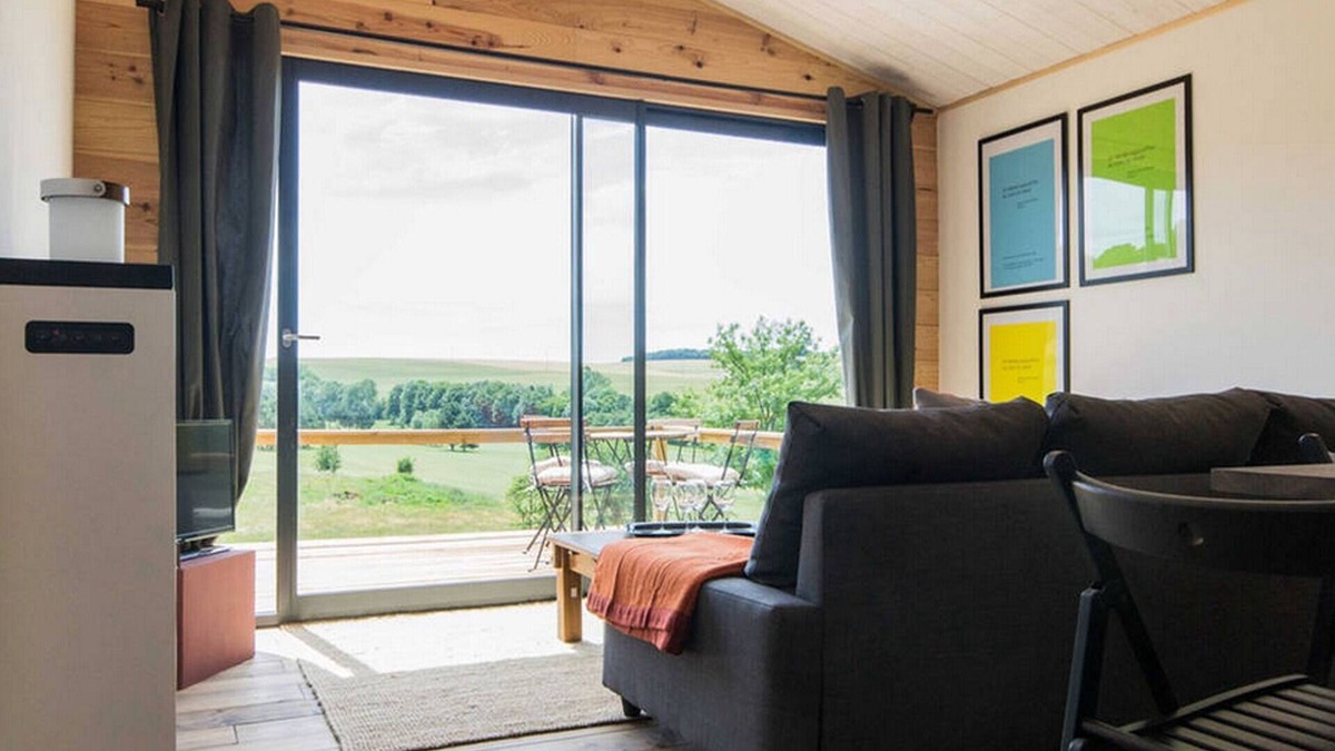 Salives Cottage | Contemporary house in the countryside