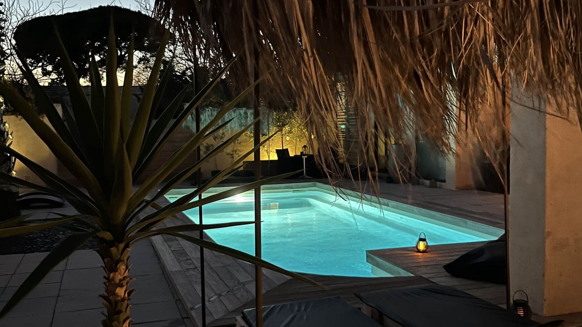 Saint-Laurent-d'Aigouze House | CONTEMPORARY MAS IN CAMARGUE WITH HEATED SWIMMING POOL, 2 JACUZZIS AND SAUNA