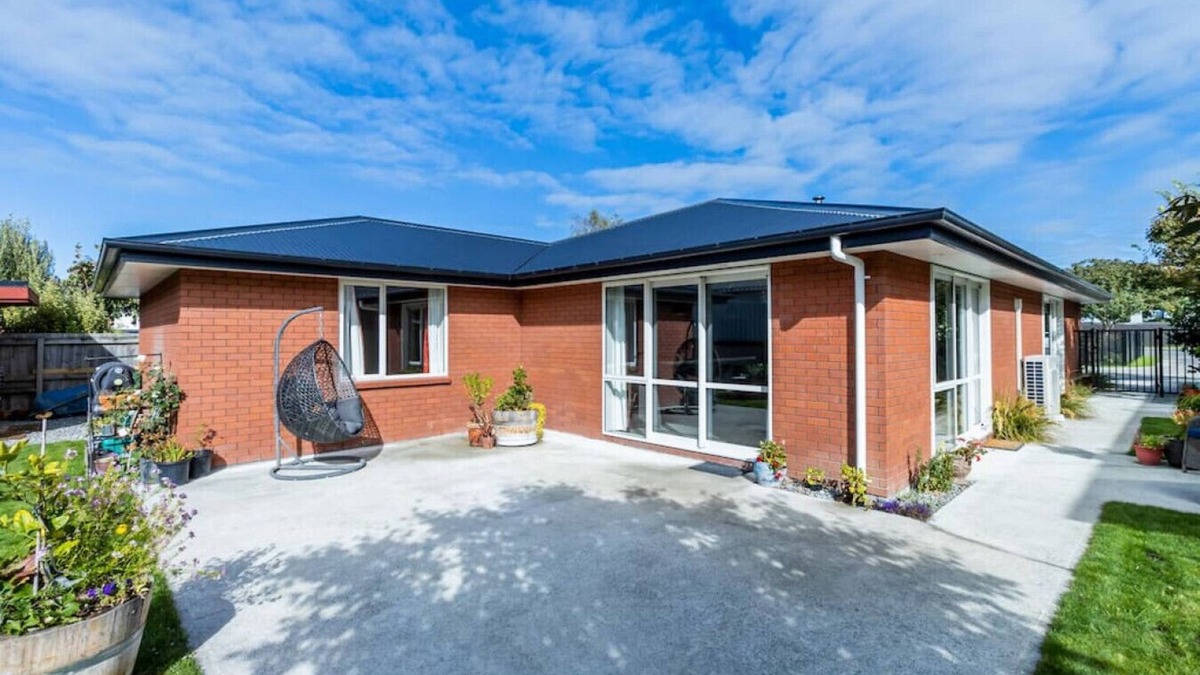 Methven House | Contemporary Methven Abode