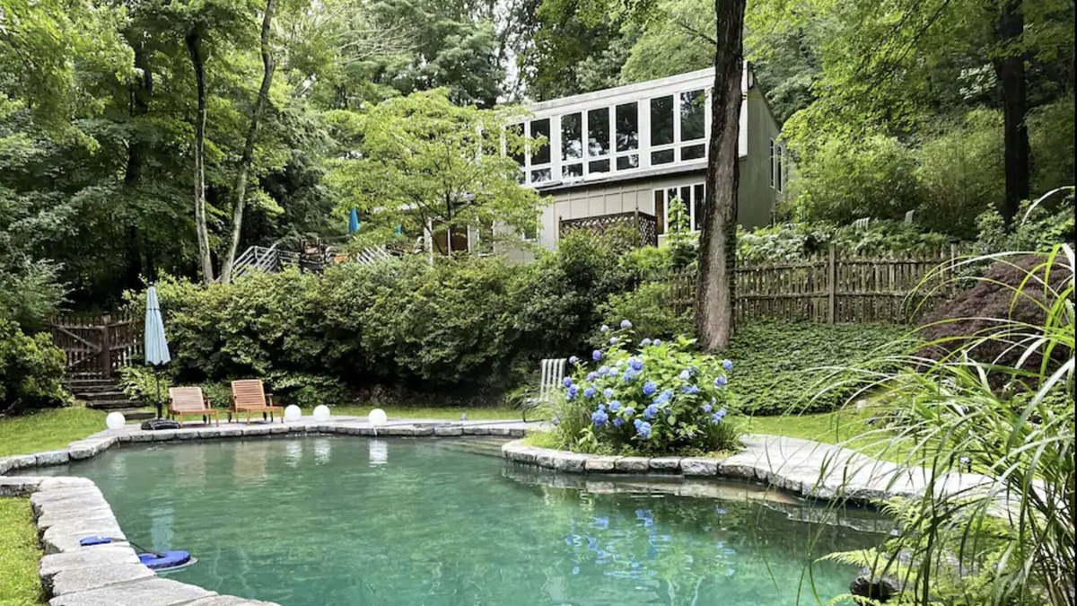 Bedford House | Contemporary Oasis with Pool