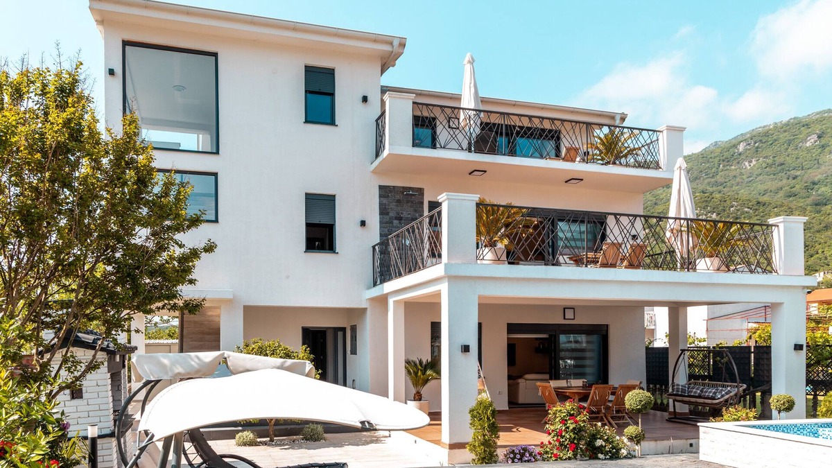 Lastva Grbaljska Villa | Contemporary villa w/private pool - 10 min from the beach