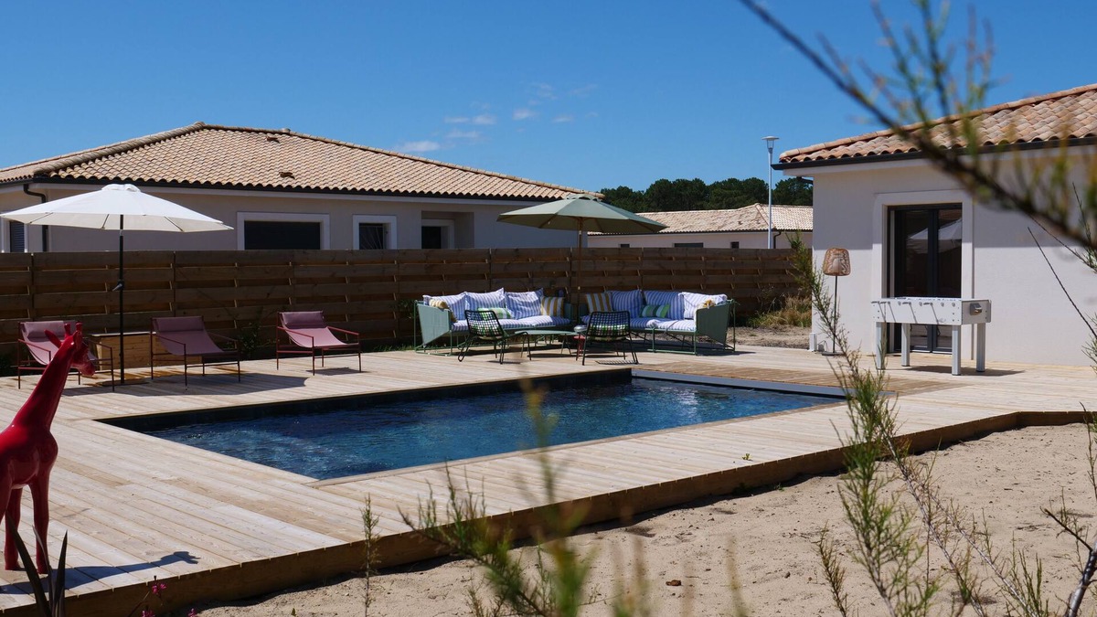 Vensac House | Contemporary villa with swimming pool and garden 900 m2 - Ideal for SUMMER and WE in May/June