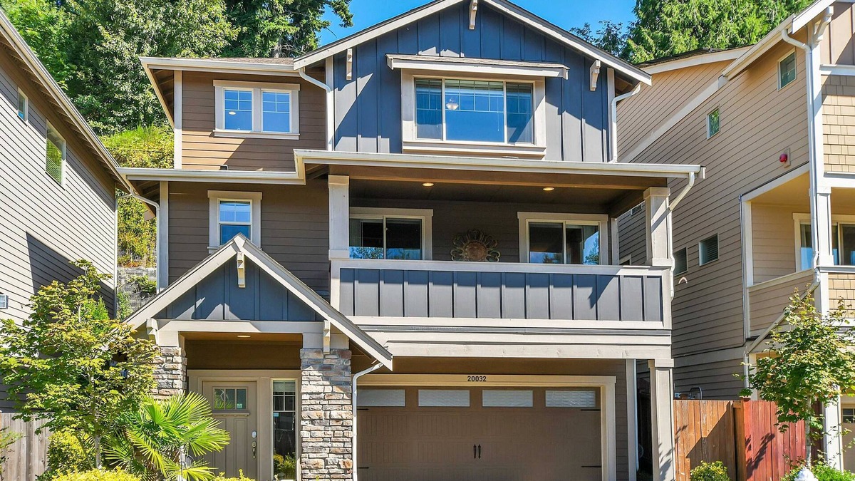 Bothell House | Contempory Home In Bothell's Spirit Ridge