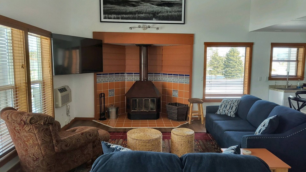 Pagosa Springs Condo | Convenient Cozy Uptown Condo