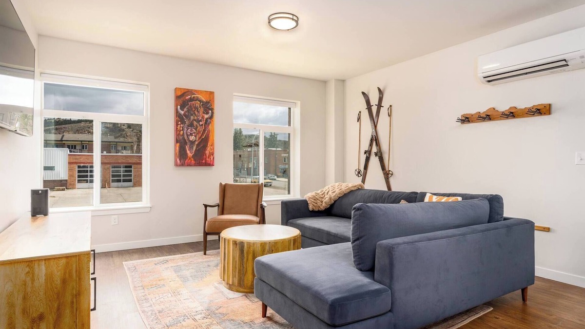 Anaconda Condo | Convenient & Modern Condo Living