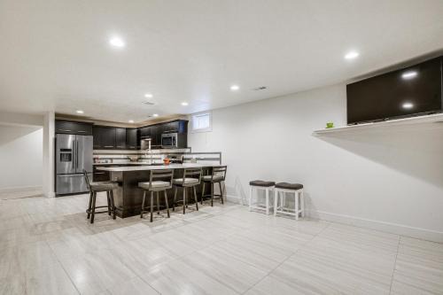 Northeast South Bend Apartment | Convenient North Bend Apt Half-Mi to Notre Dame!