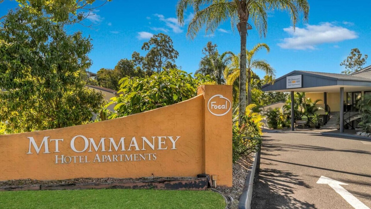 Mount Ommaney Hotel | Convenient self-catering unit