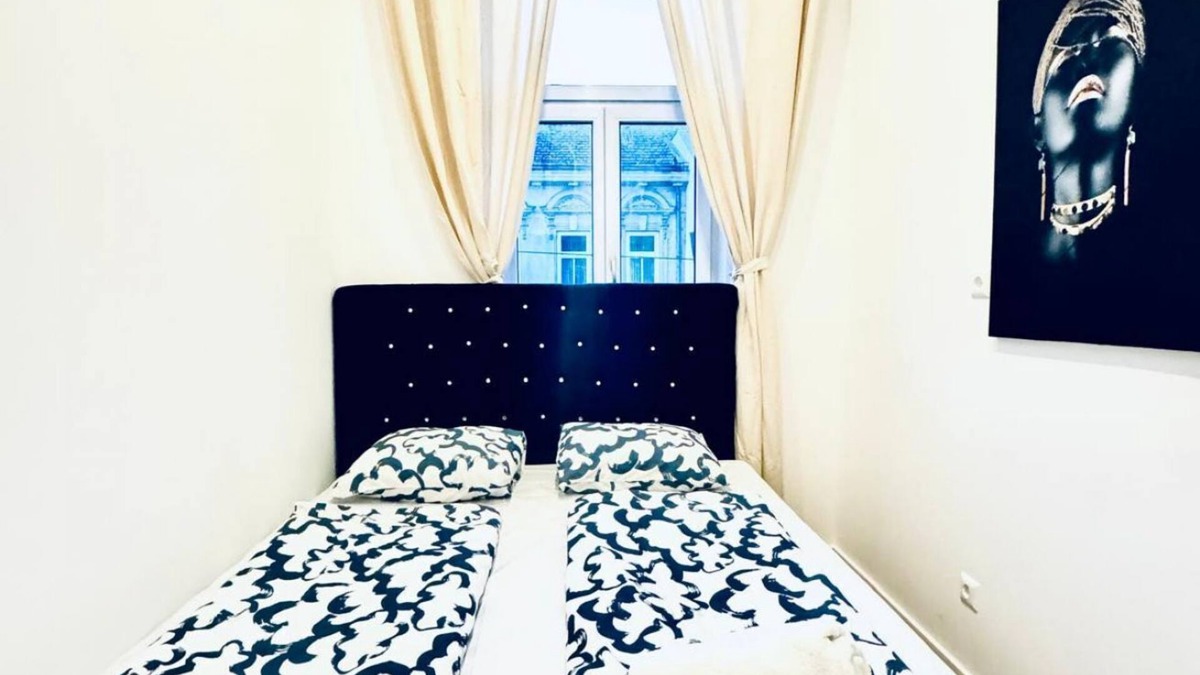 Liesing Apartment | Convenient Stay Room, 11 Min to Atzgersdorf Park