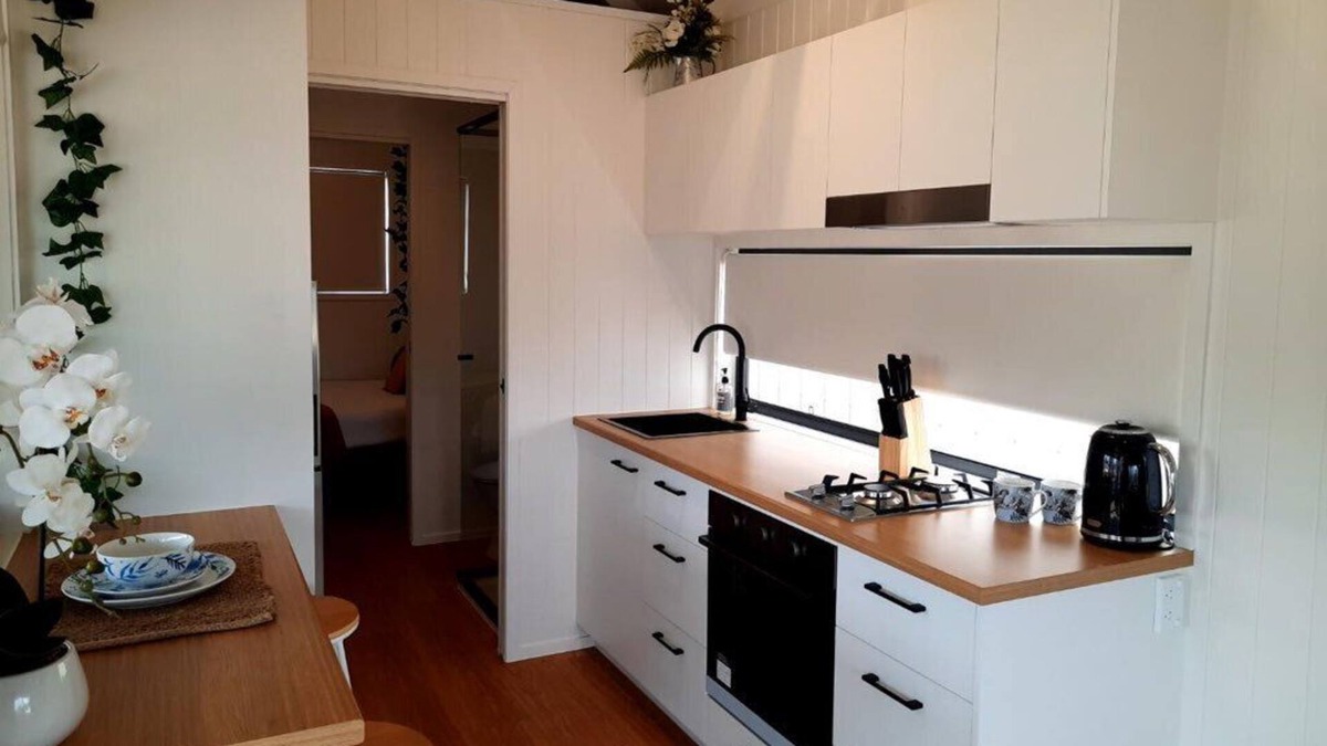 Gatton Cabin | Convenient Tiny House ~ Lockyer Valley Gatton