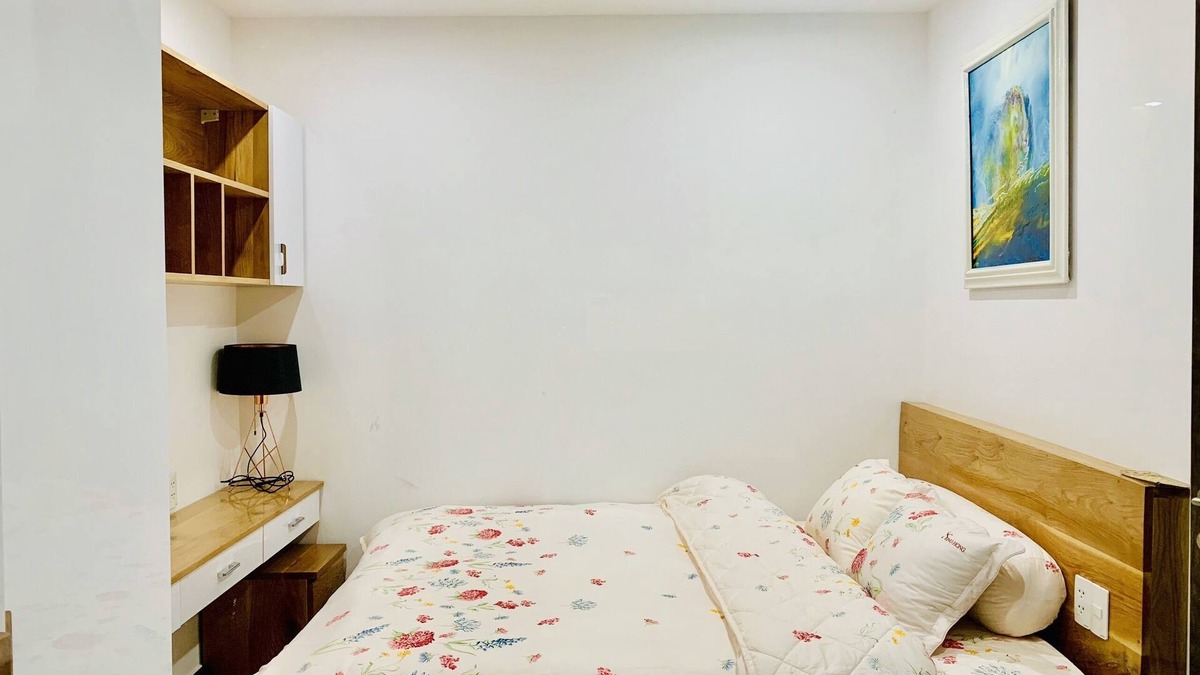 Phuong 10 Apartment | Conveniently located near BigC, next to Xuân Hương Lake,