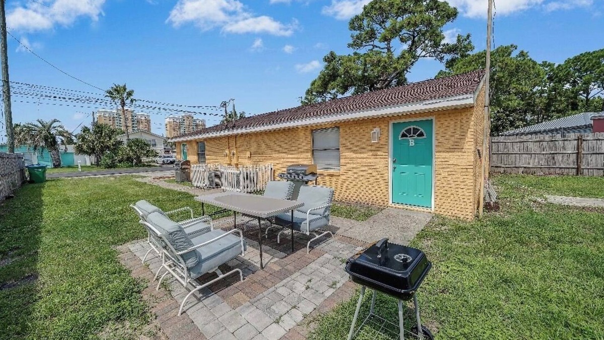Gulf Lagoon Beach House | Conveniently located 3 block from beach! Rick Seltzer park restroom & lifeguard