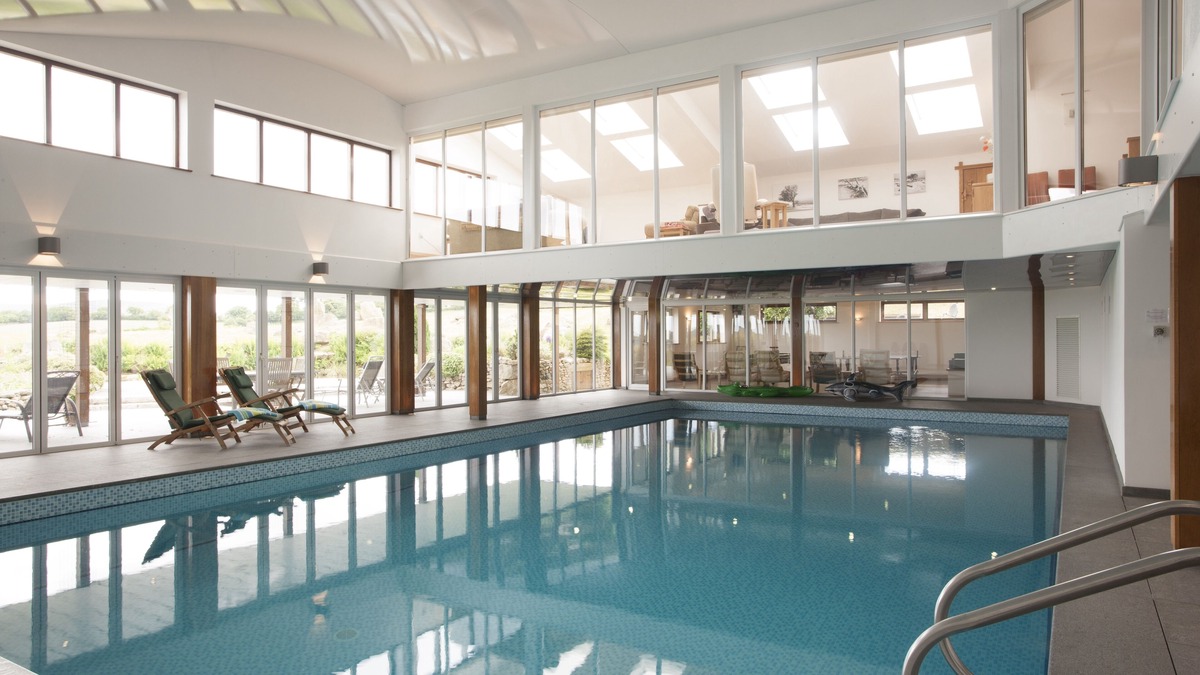 Heligan House | Converted Barn With Exclusive Use of Indoor Private Swimming Pool