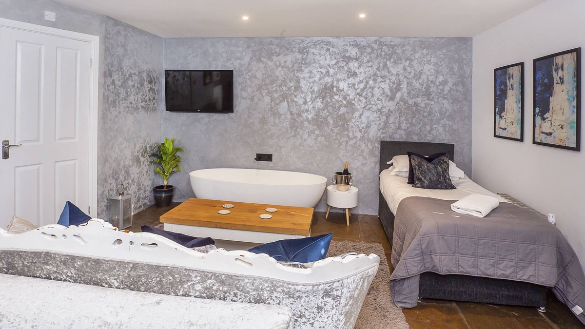 Earswick Cottage | Converted stable room 2