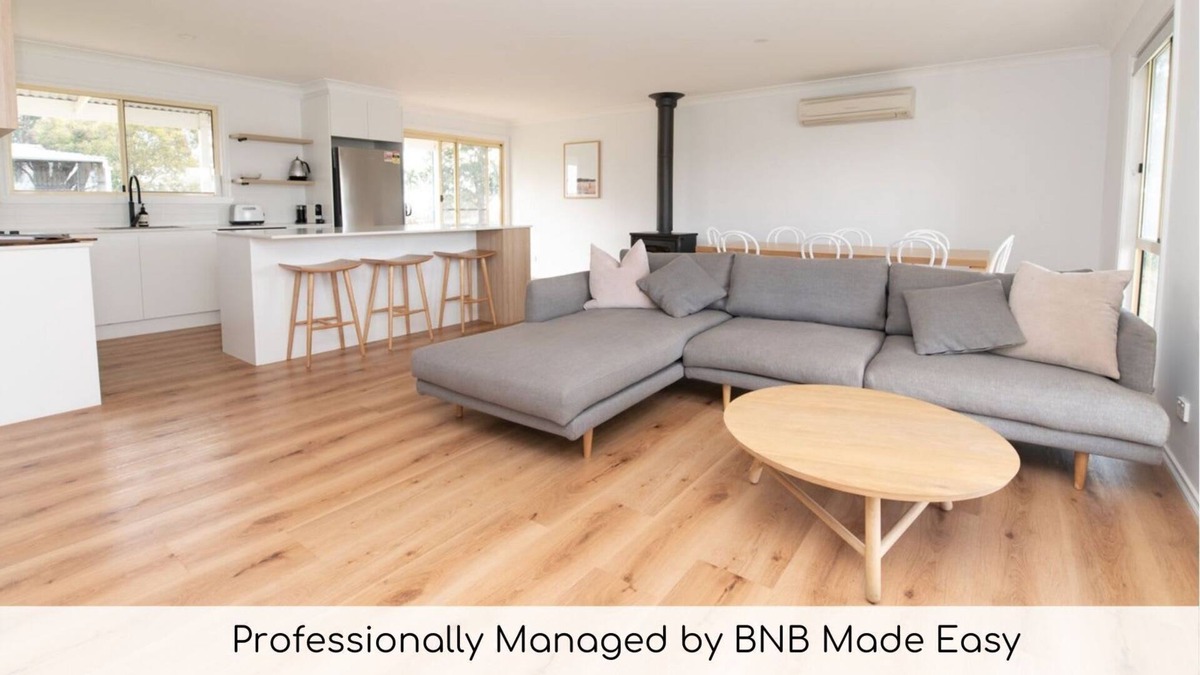 Borenore House | Cooinda Cottage - Farm Stay in Borenore Country