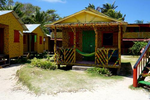 Little Corn Island House | Cool Spot Grace Place