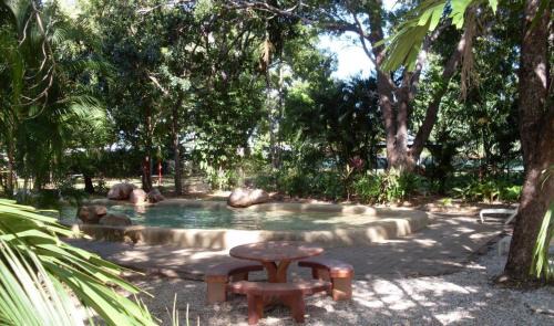 Coolalinga Hotel | Coolalinga Tourist Park