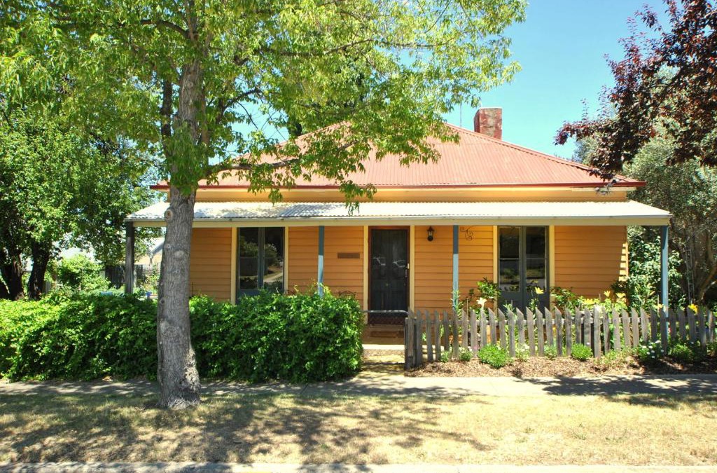 Cooma House | Cooma Cottage