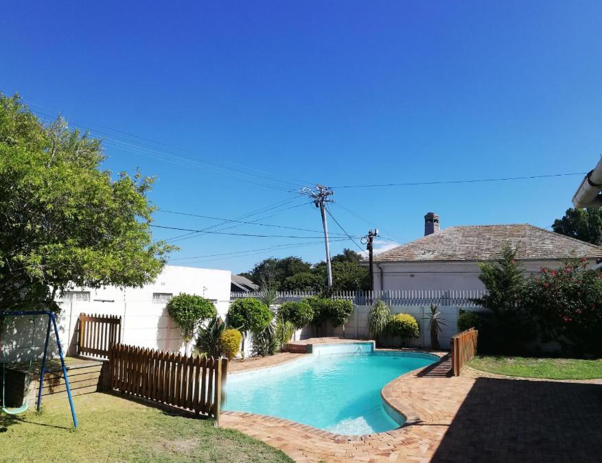 Pinelands Ski Chalet | Coons Cove