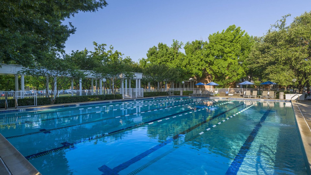 North Dallas Apartment | Cooper Hotel Conference Center & Spa