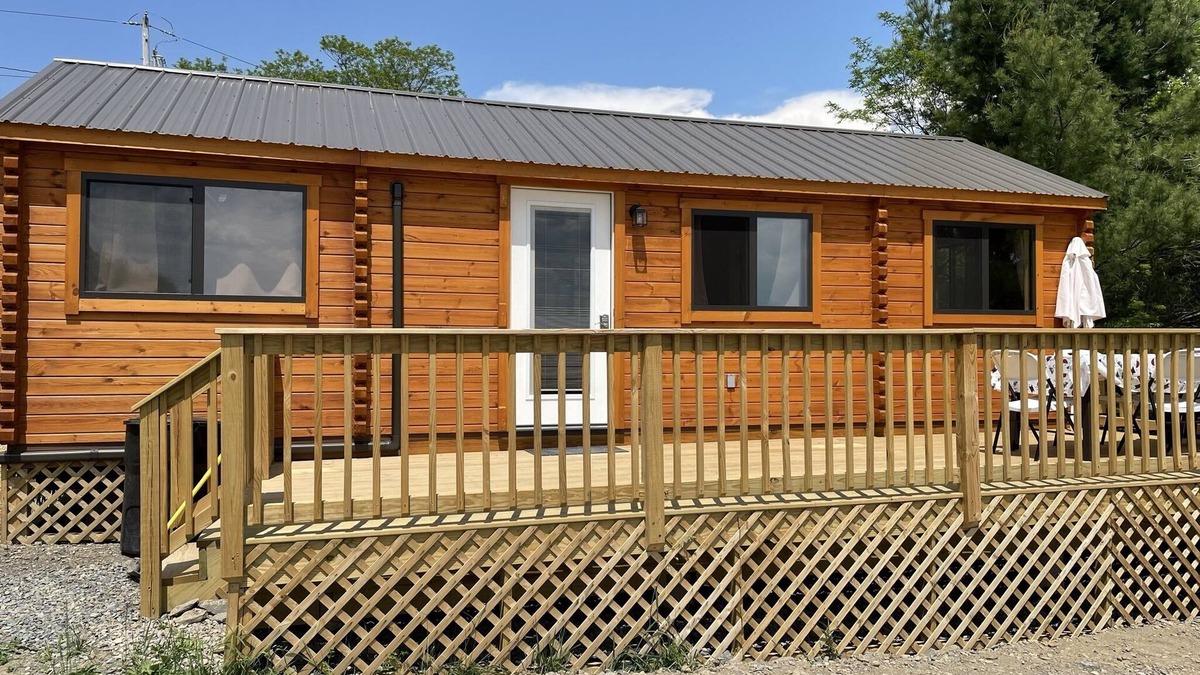 Milford Cabin | Cooperstown Double Play Hilltop Cabin B