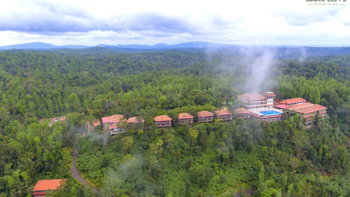 Polibetta Hotel | Coorg Cliffs Resort