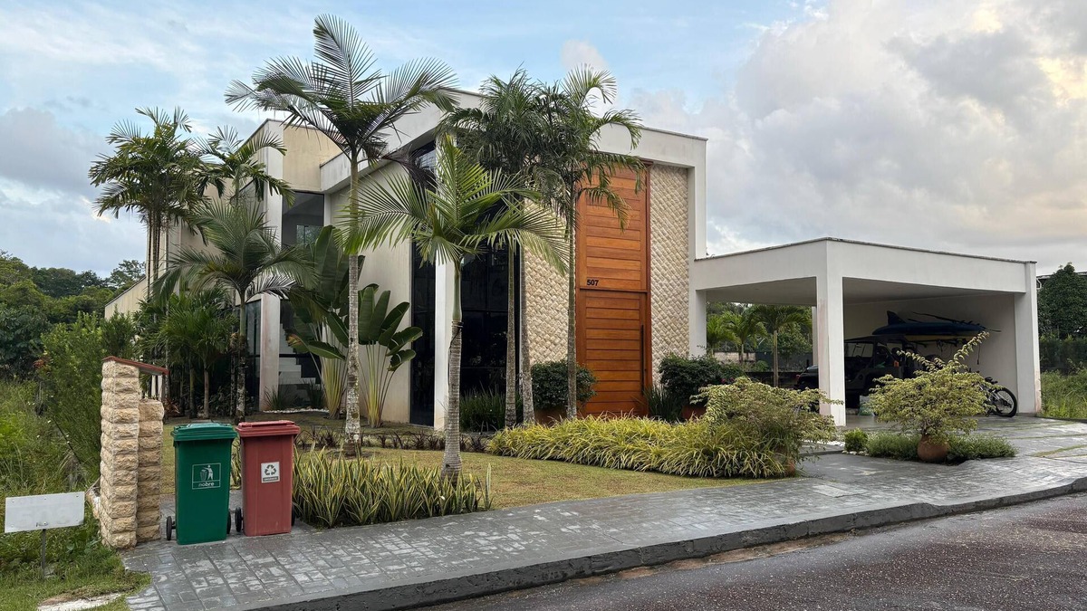 Marituba House | COP30 in Belém - Elegance and Comfort surrounded by nature in 4 Suites.