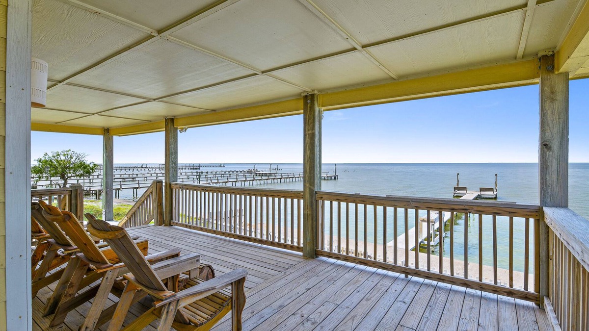 Rockport House | Copano Bay Sunset - LOCATION! LOCATION! LOCATION!