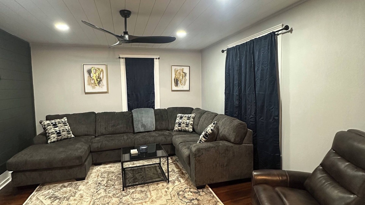 Cortland House | Copper on Woodruff 7BR, 2 Bath and Central Location