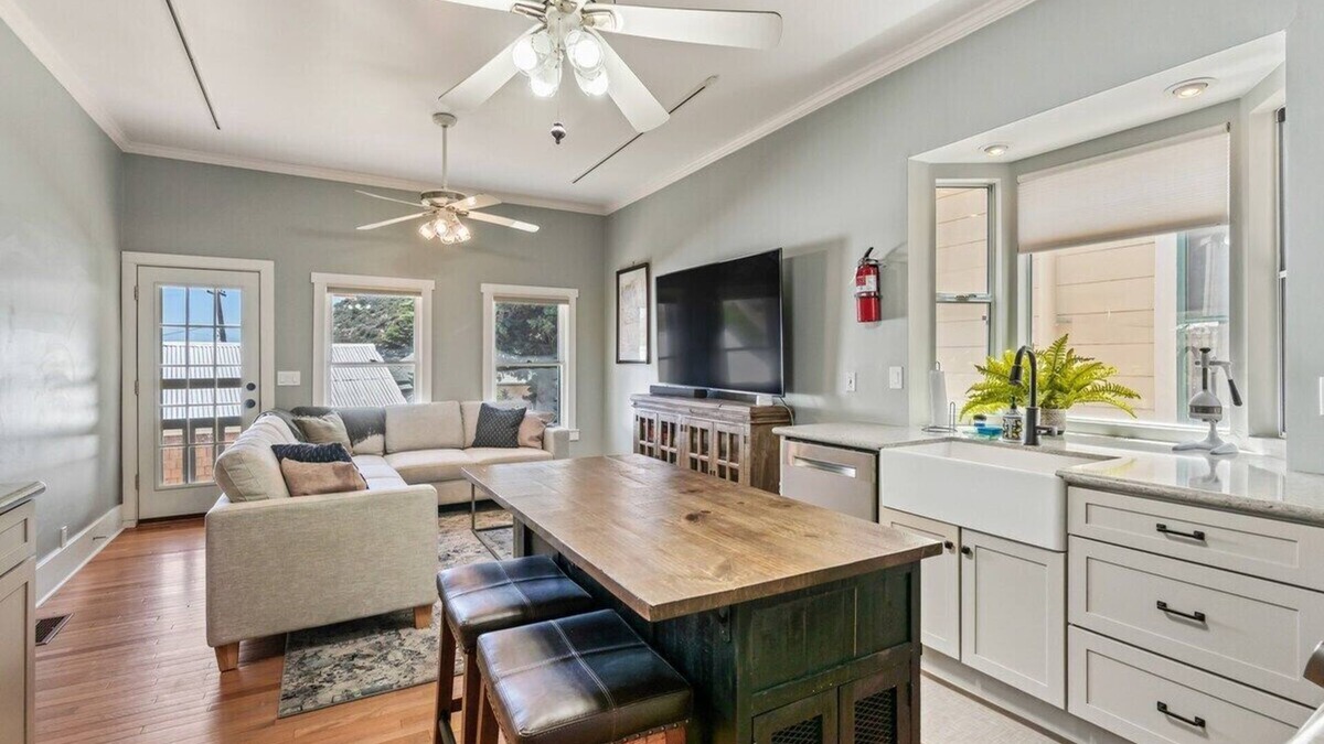 Bisbee House | Copper Queen's Retreat