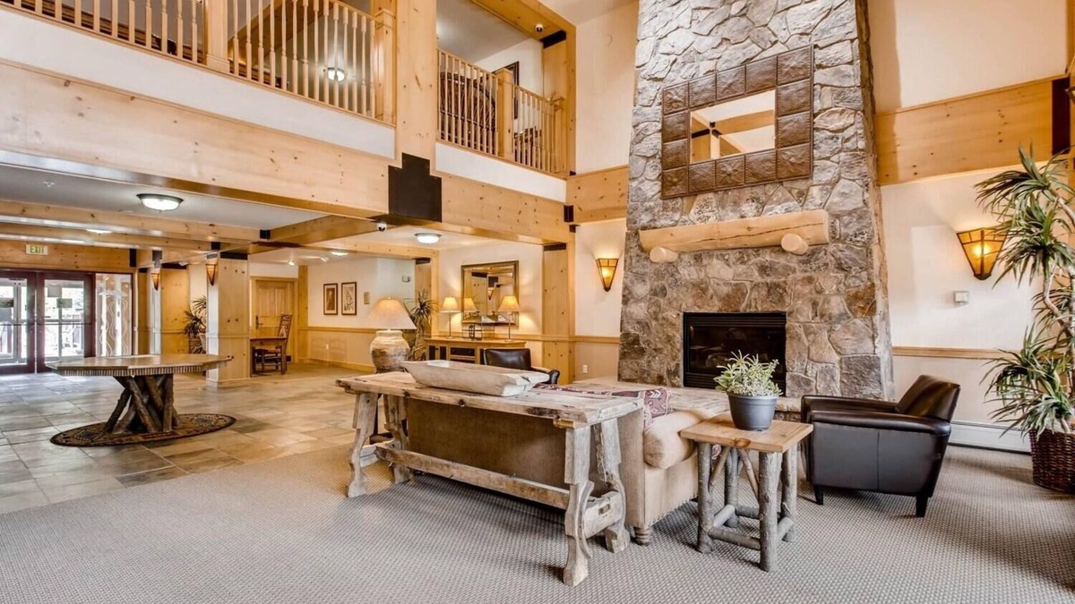 East Village at Copper Condo | Copper Springs 132