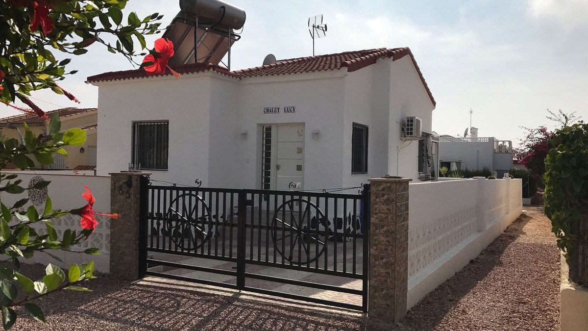 San Fulgencio House | Copyright detached Holiday Home with private pool