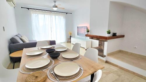 Golf Bahia Apartment | Coqueta Homes