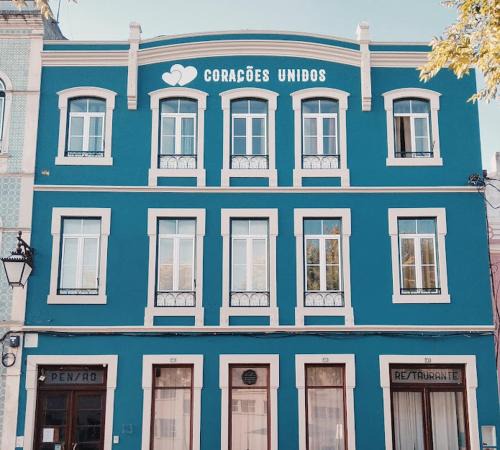 Alcobaca House | Corações Unidos "A Pensão"