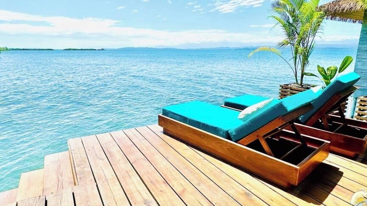 Isla Solarte Resort | Coral Bay Bungalows