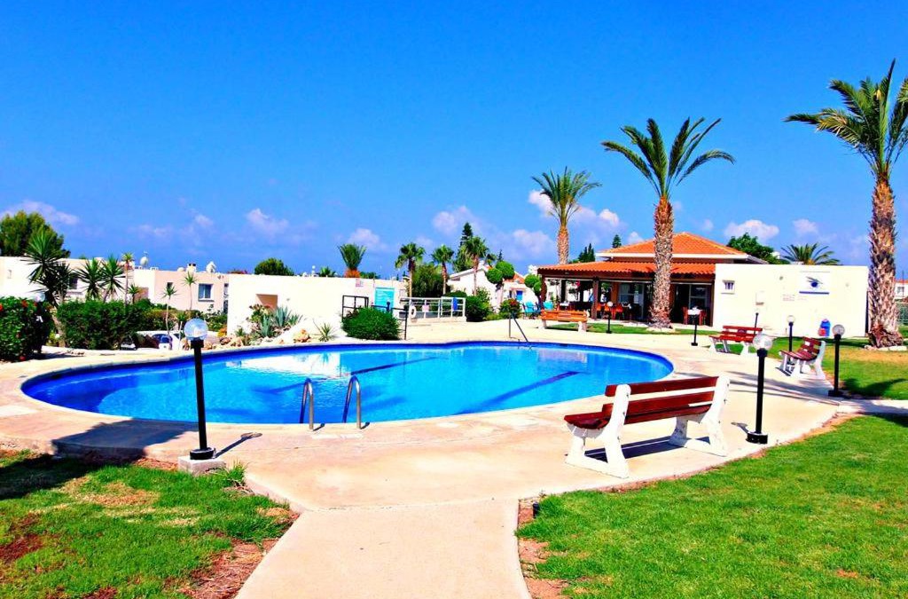 Pegeia Apartment | Coral Bay Cottage