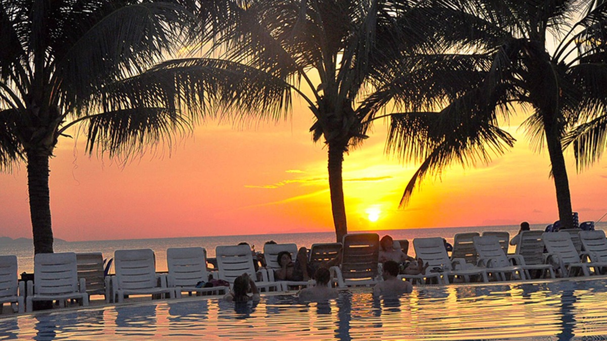 Haad Rin Resort | Coral Bungalows