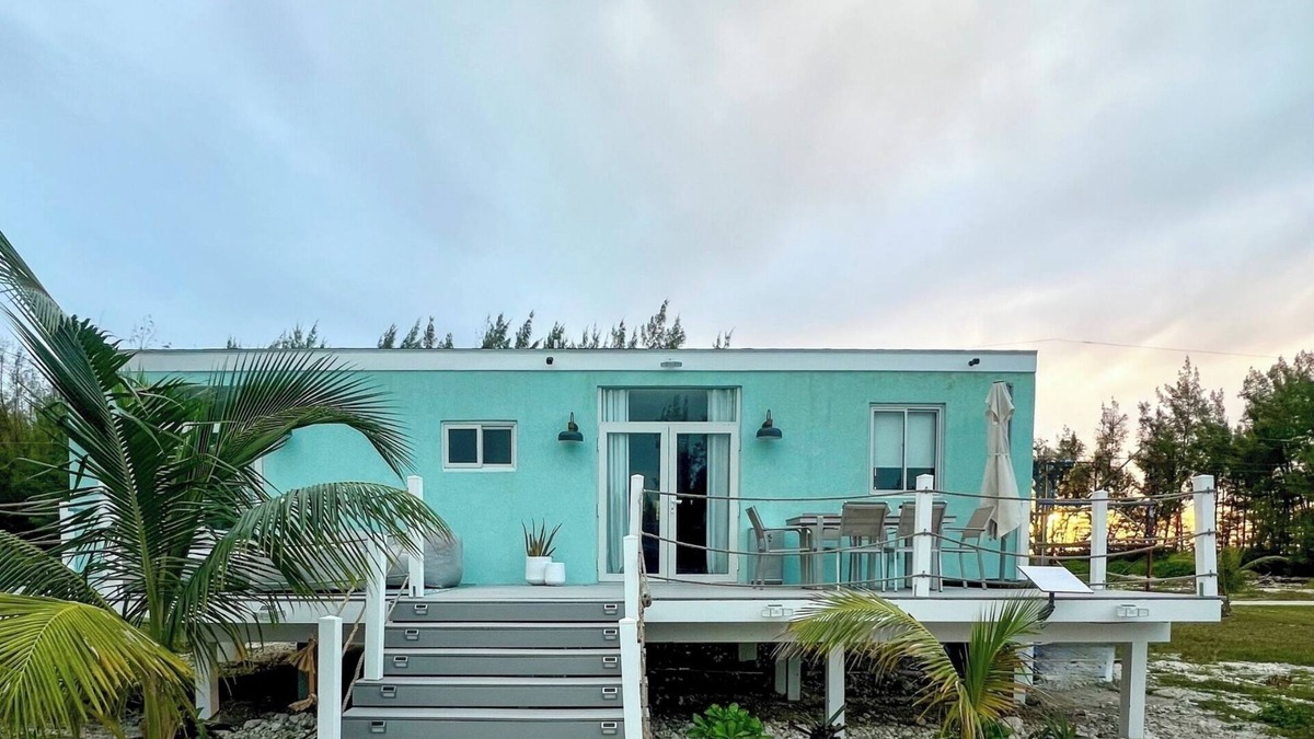 West End House | Coral Conch House - included 80' dock