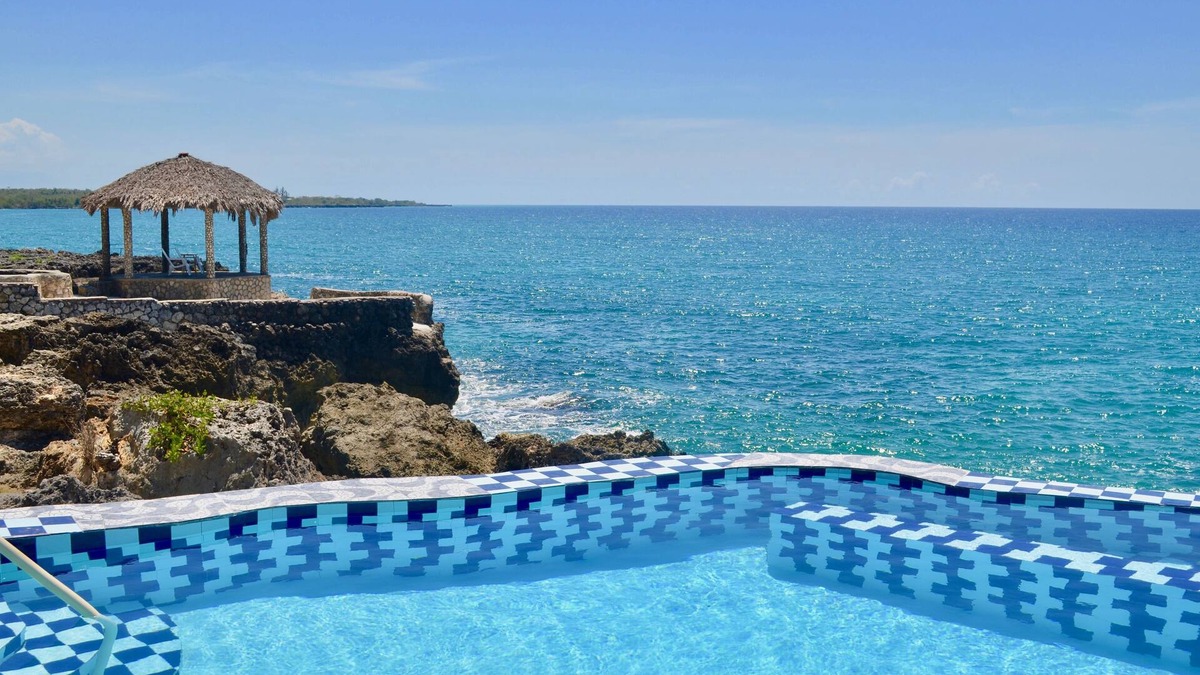 Little Bay Villa | Coral Cottage Jamaica - Caribbean seaside villa, right outside of Negril!