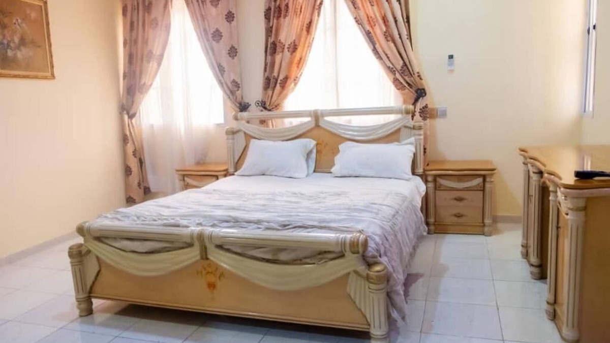 Abeokuta House | Coral place is a home away from home located in the highbrow Ibara GRA