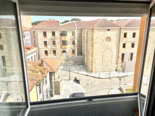 Cimadevilla Apartment | CORAZON DE GIJON, A 1 MIN DE PLAYA, BARES Y PUERTO