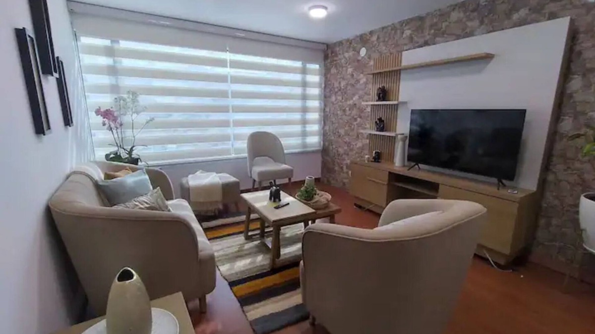 Cundinamarca House | Corferias/Movistar Arena/MallPlaza/H Mederi.