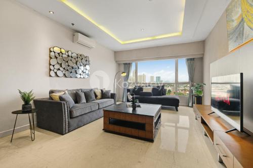 Permata Hijau Apartment | Corinna by Kozystay - Senayan