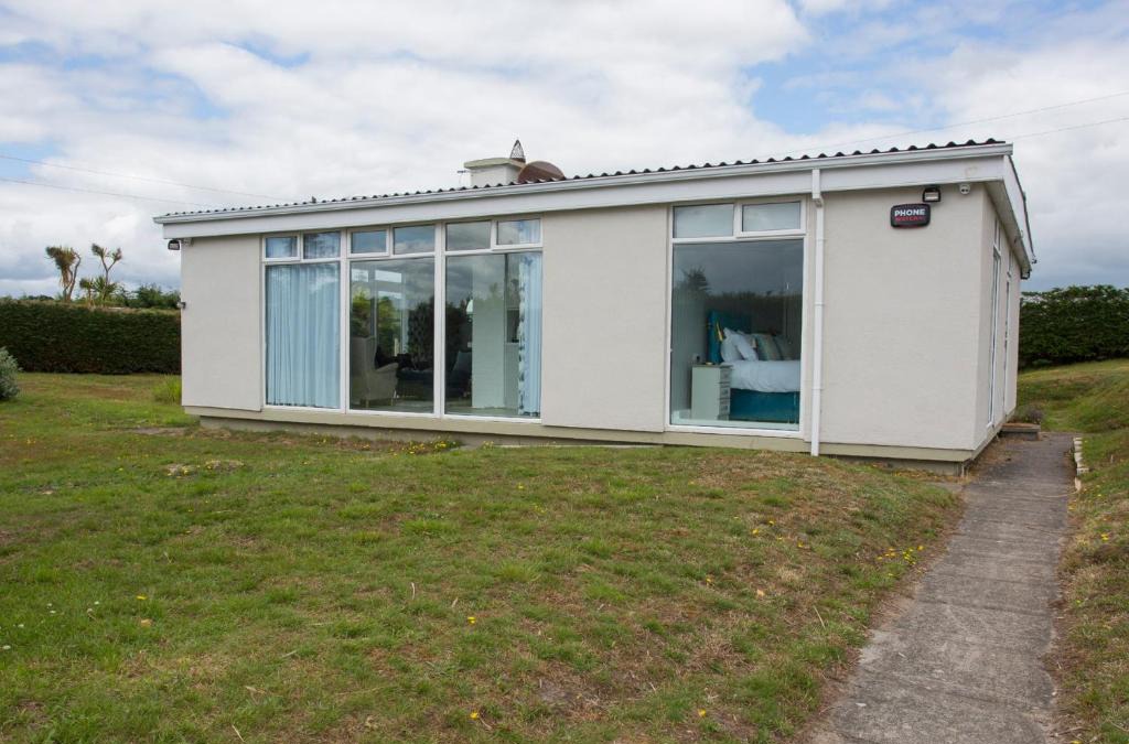 Brittas Bay House | Cornagower East Brittas Bay by Trident Holiday Homes
