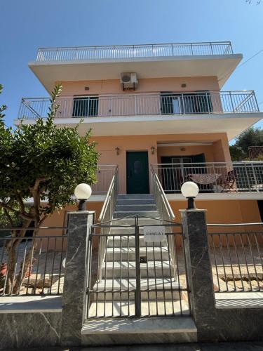 Lakka Apartment | Cornelia