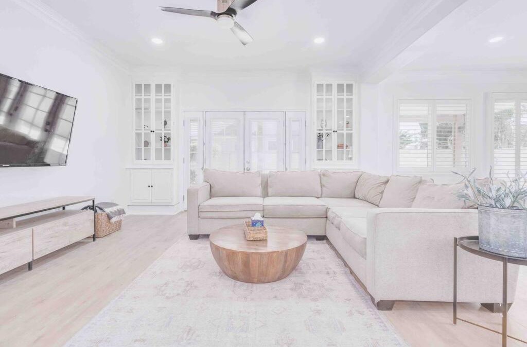 Eastvale House | Corner-Charming retreat in a quiet area