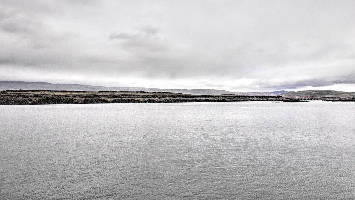 The Dalles House | Corner Cottage < 2 Mi to Columbia River, Vino