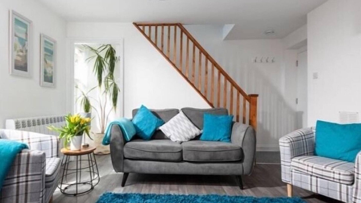 Mevagissey Cottage | Corner Cottage Mevagissey, Ideal location for families & couples, village centre