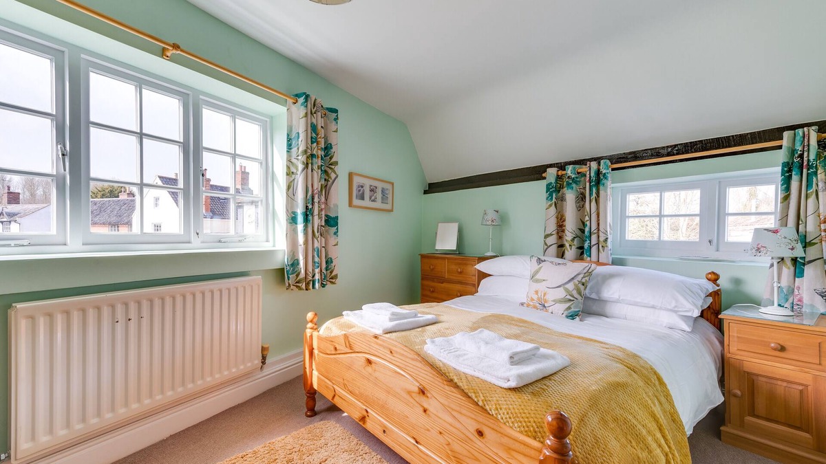 Wangford House | Corner Cottage - Wangford
